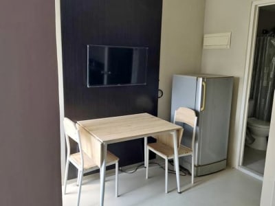 Studio for rent beside it park