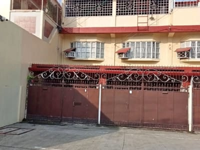 2 bedroom gated duplex for rent in fundedor molo with garage