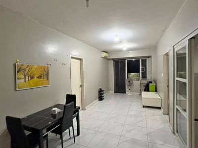 2 Beds 2 Baths Apartment/condo