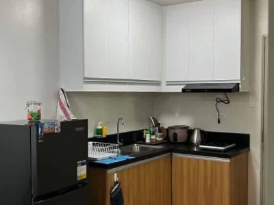 FULLY FURNISHED 2-BEDROOM CONDO