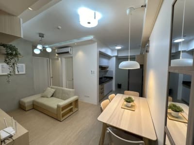 2 Beds 1 Bath Apartment/condo