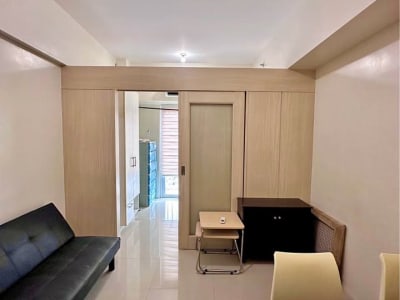 1 Bedroom Condo For Rent in SMDC Light Residences (Furnished with Balcony)