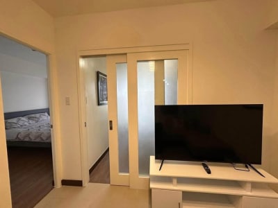 2 Beds 1 Bath Apartment/condo