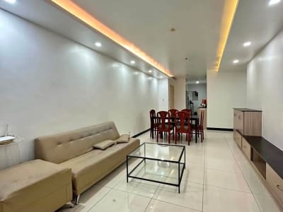 FOR LEASE / RENT: Large furnished 117sqm 2 bedroom in Ortigas Center