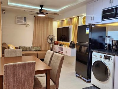 2 Beds 1 Bath Apartment/condo