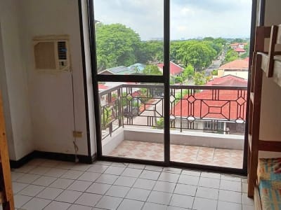 For : 1BR Condo in Sun Valley Pque