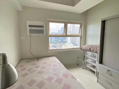 FOR RENT BRAND NEW FURNISHED 1BR NEAR BGC