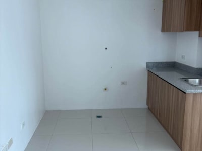 2 br Condo unit for rent