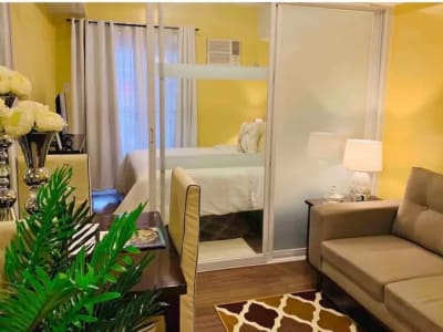 Laverti Tower 1br furnished for rent near La Salle St. Benilde Pasay