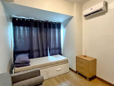 BGC 1BR FOR RENT