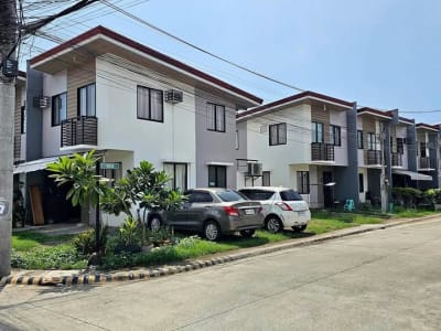 FOR RENT | CORNER TOWNHOUSE – MIMOSA SUBDIVISION 📍 Labangon, Cebu City