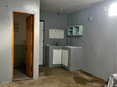 Room for rent ( studio type )