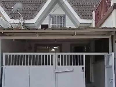 HOUSE FOR RENT