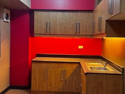 Rosewood Pointe 2br bare unit for rent