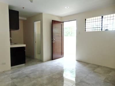 2 Beds 2 Baths Apartment/condo