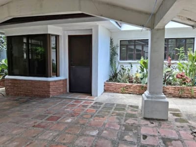 BUNGALOW House for Rent!