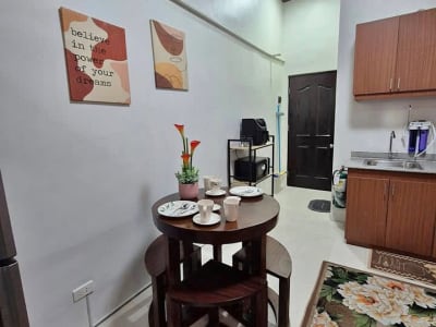 1 Bed 1 Bath Apartment/condo