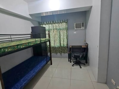 Studio Type 4 Rent