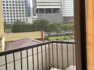 For rent furnished condo in BGC