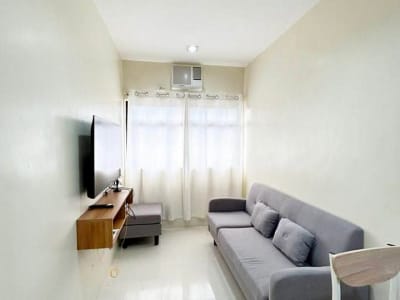 ONE-BEDROOM UNIT FOR RENT AT THE MIDPOINT RESIDENCES!