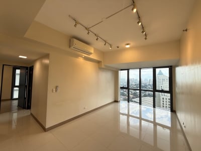 2 bedroom condo in Eastwood City One Eastwood Avenue
