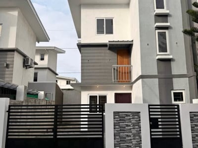 ‼️FOR RENT‼️ *Newly Renovated Townhouse End-Unit by DDC Land Developer