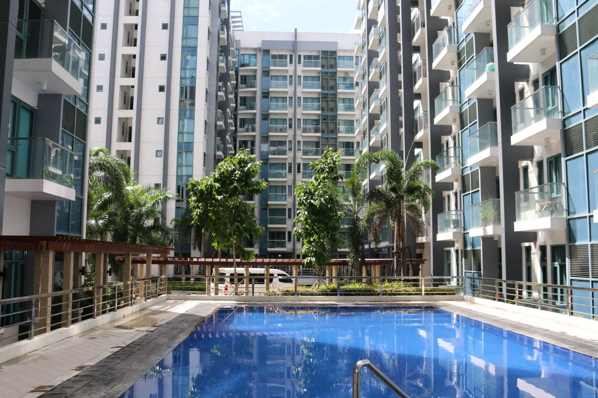 Two Palm Tree Villas Studio type in front Airport T3