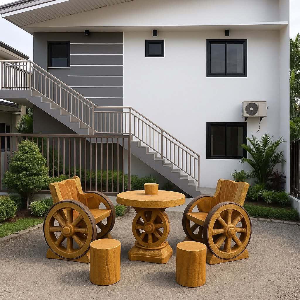 4 Unit Dormitory/Apartent in a 2-storey building