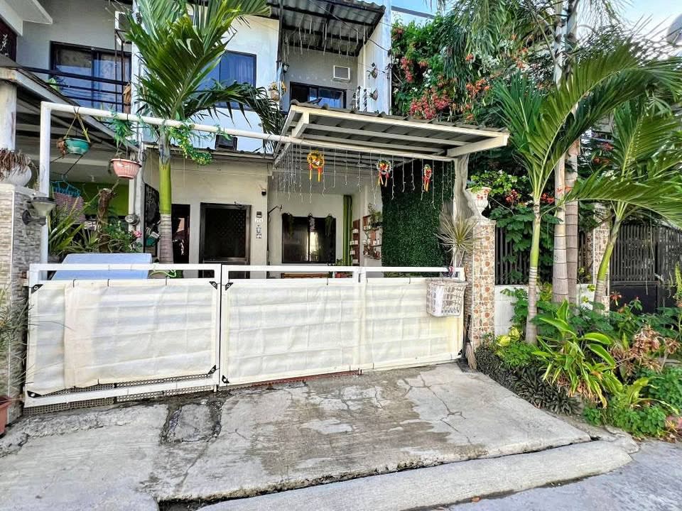 Townhouse for RENT in Karlstown phase 2 maguikay mandaue - rental in Mandaue City