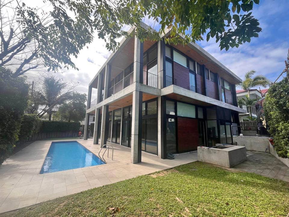 Ultra Modern Corner House for Lease in Ayala Alabang Village - rental in Muntinlupa City