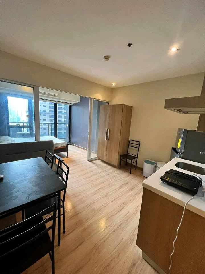FOR RENT - rental in Makati