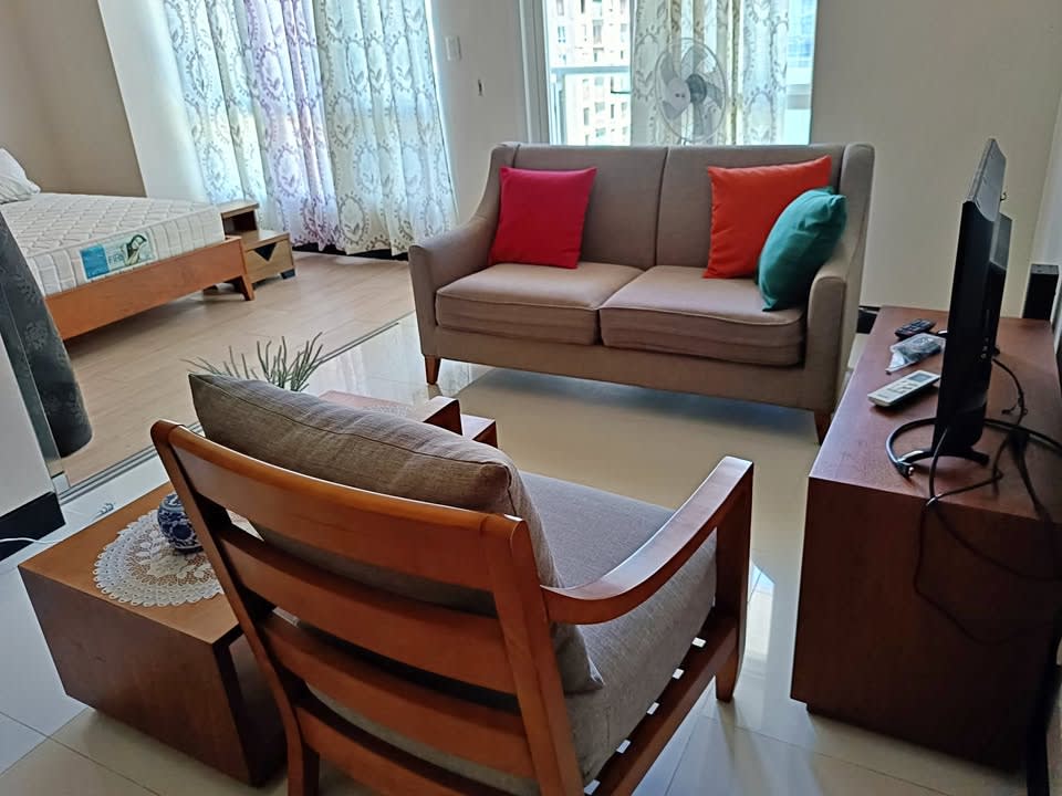 condo with balcony for rent - rental in Lapu-Lapu / Mactan