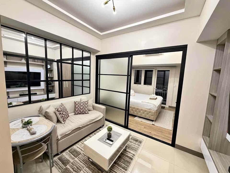 FOR RENT Park Mckinley West - rental in Taguig City