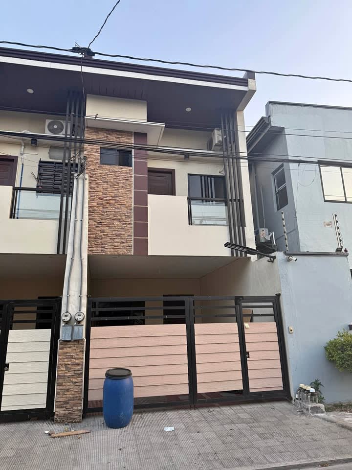 House for rent - rental in Quezon City