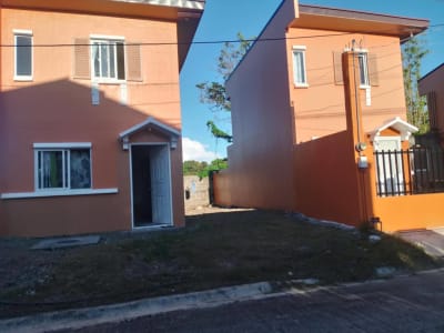 FOR LONG TERM RENTHOUSE AND LOT - rental in Laoag City