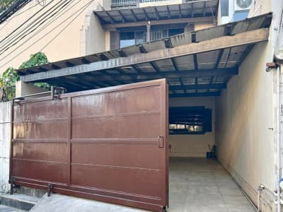 3 Beds 2 Baths House