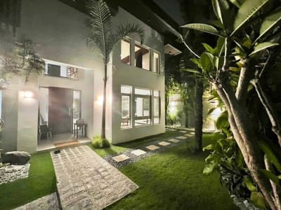 Ayala Alabang Well Maintained House for Rent