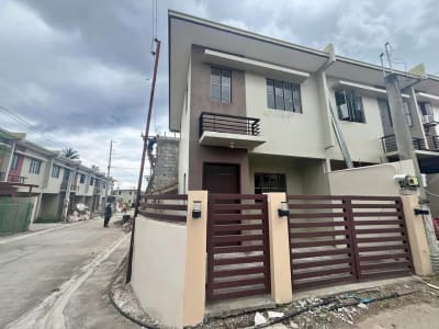 HOUSE FOR RENT