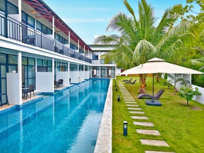Studio Type Apartment with Kitchen & Swimming pool For Rent Monthly in Panglao Tawala