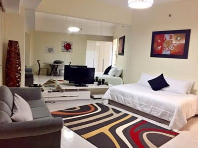 RESIDENCES BGC Tower 2