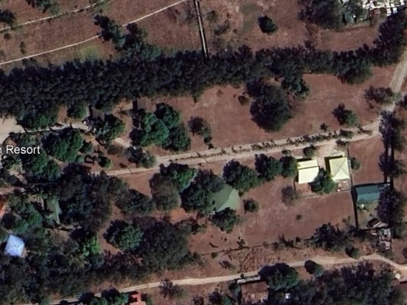 Titled residential lots with beach access