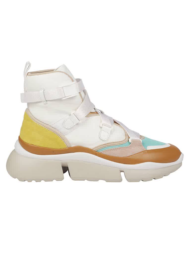 chloe sonnie high top