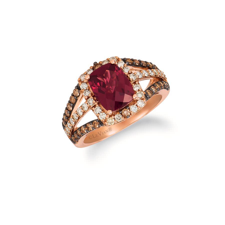 Le Vian Ladies VIVIDS Rings set in 14K Strawberry Gold 1275$