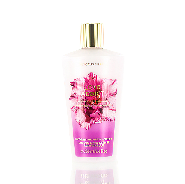 Love Addict by Victoria Secret Body Lotion 84 oz 250 ml w 14$