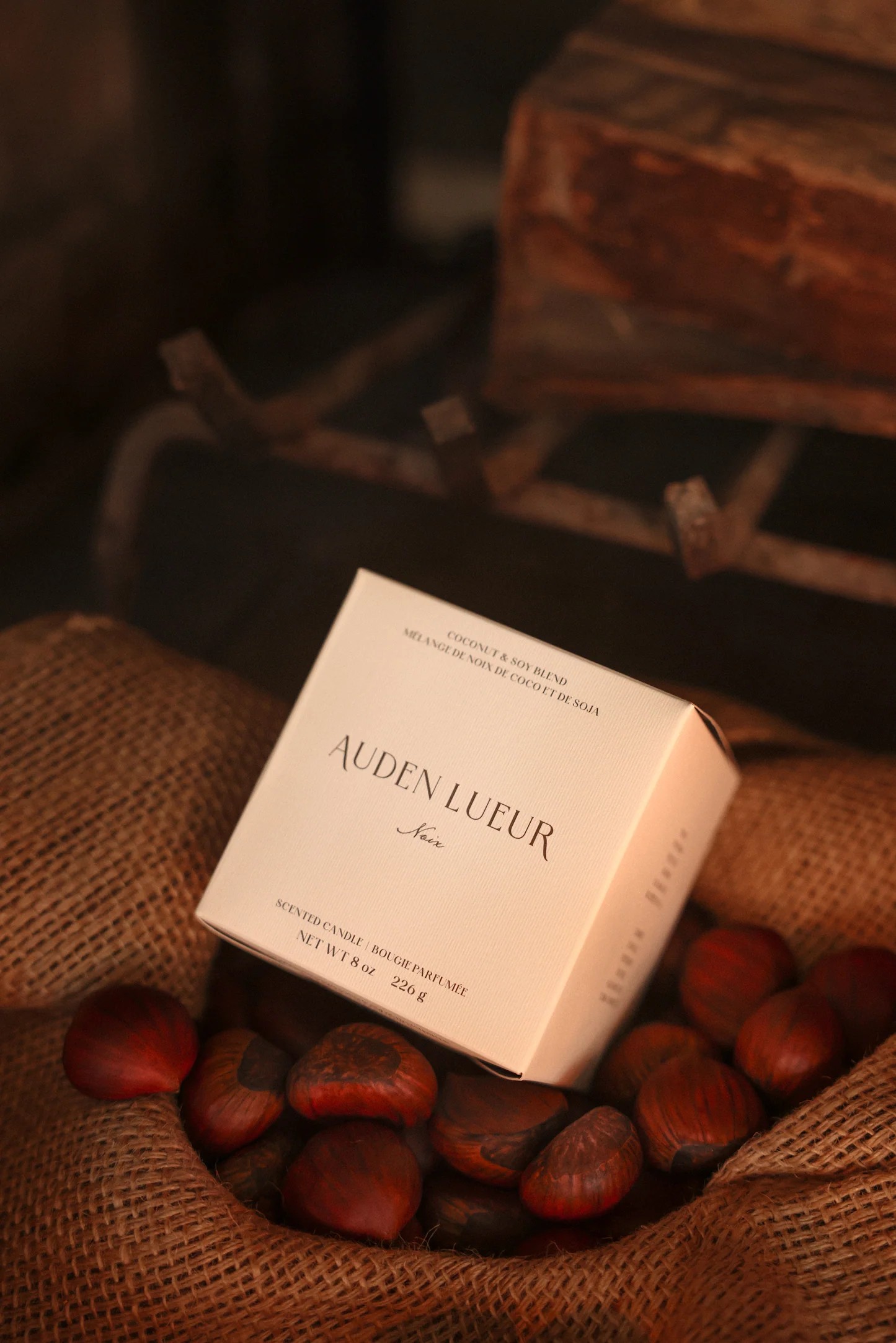 Auden Lueur Noix 8.0 oz Scented Candle 850031495609