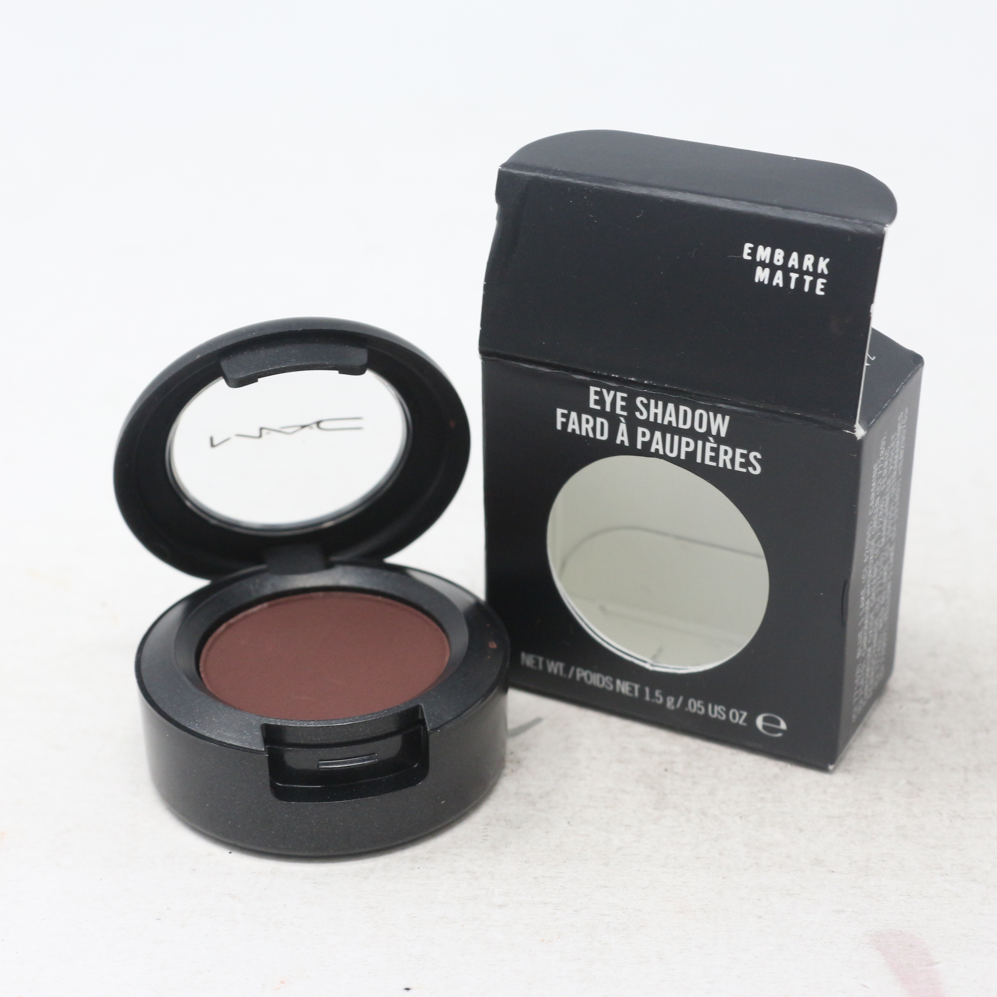 Mac Cosmetics Eye Shadow Embark Matte 005 oz 15 ml 23$