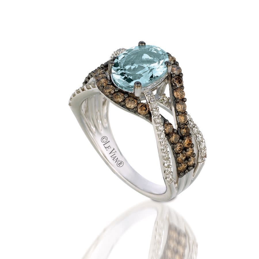 Le Vian Ladies Sea Blue Aquamarine Rings set in 14K Vanilla Gold 1050$