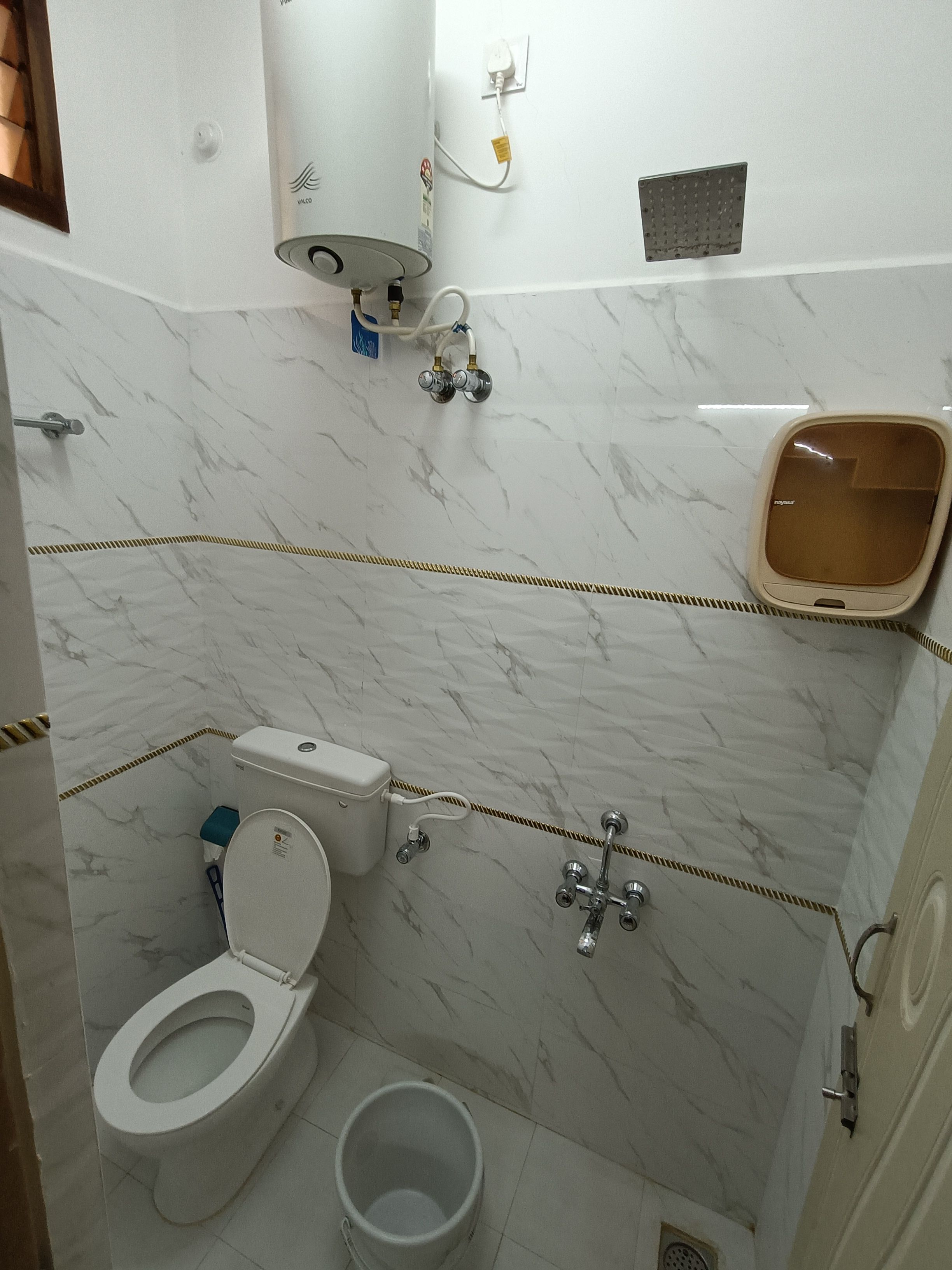 Private AC Room