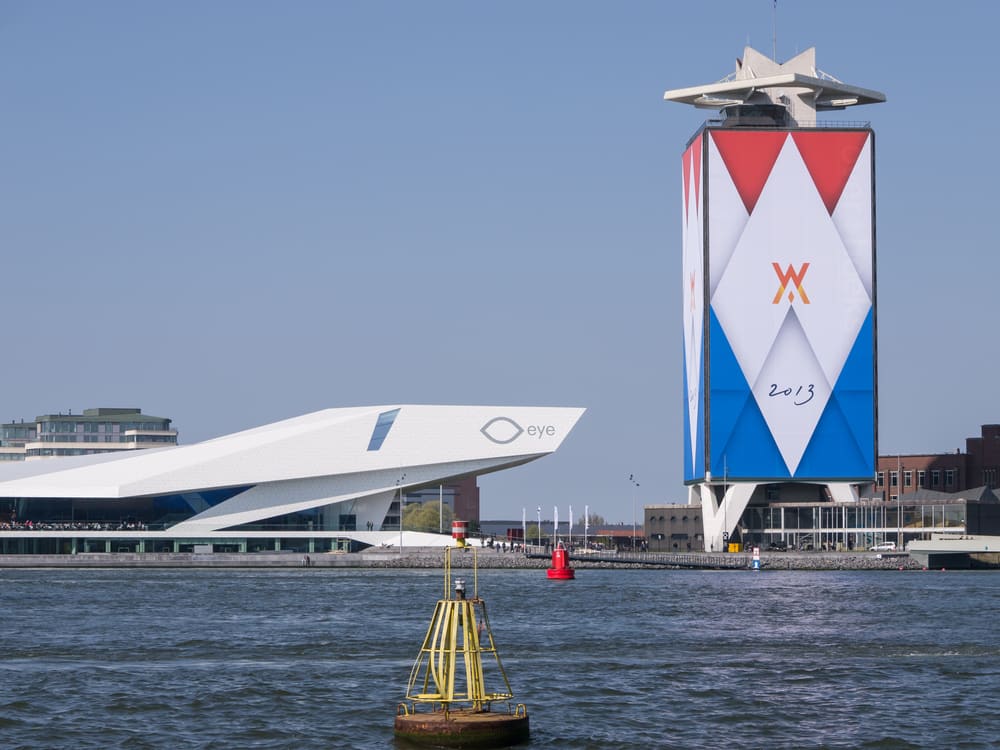 Op- / afstaplocatie Architectuur