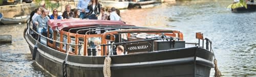 Overdekte boot anna maria